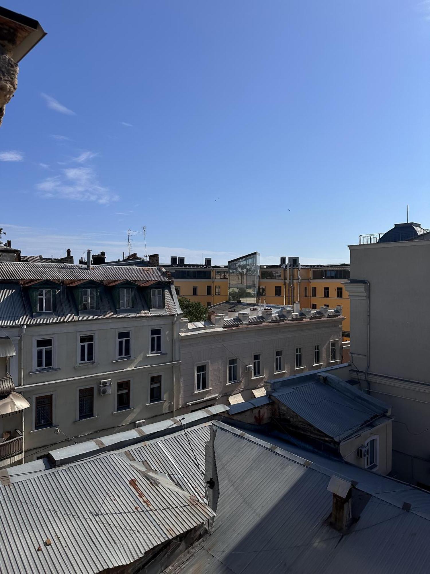 White Door Apartments Heart Of Odessa 4 Extérieur photo